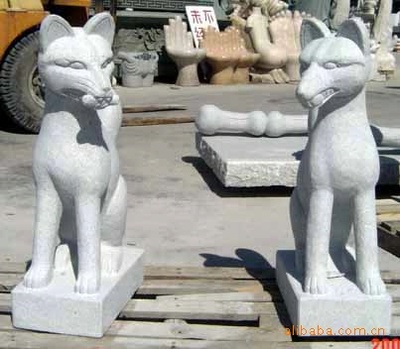供应雕刻-石雕工艺品-动物雕刻-狐狸(图)